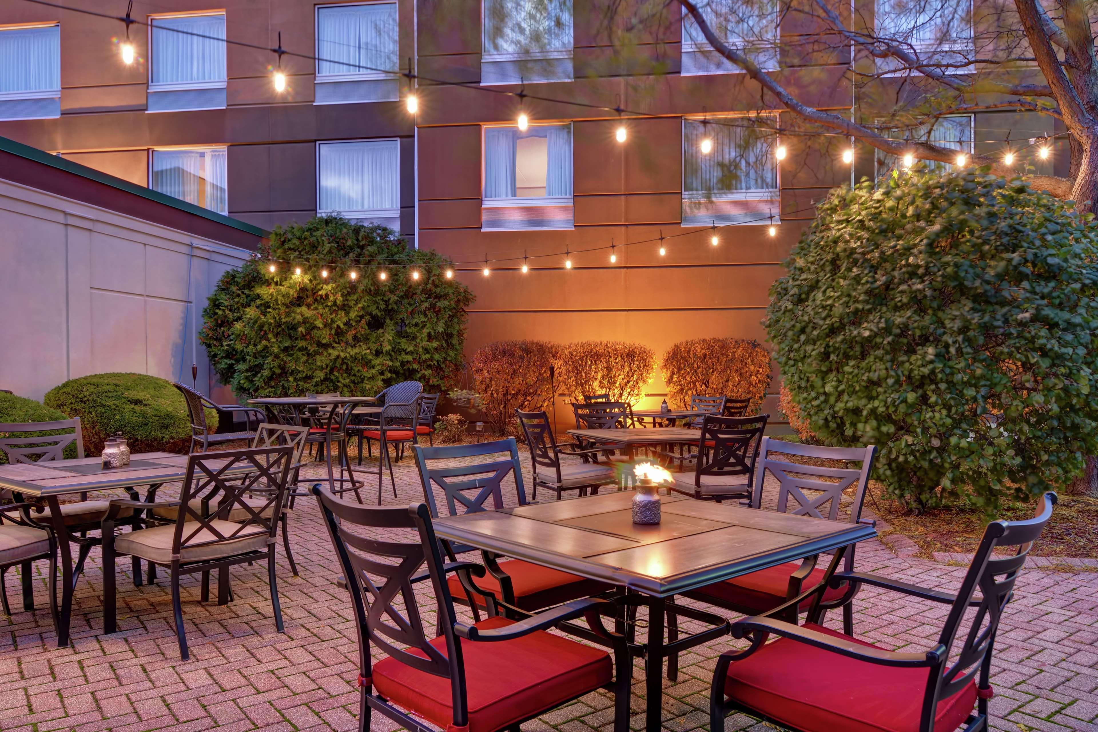 Hilton Garden Inn Appleton/Kimberly Exterior photo