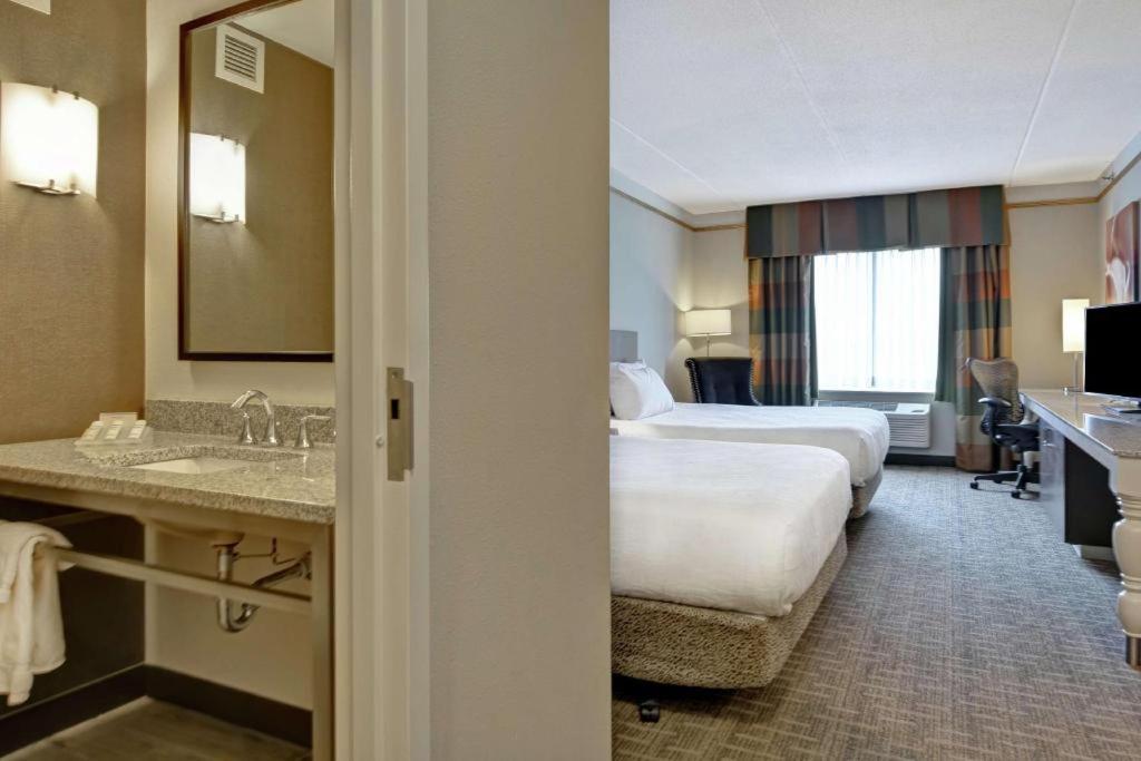 Hilton Garden Inn Appleton/Kimberly Exterior photo