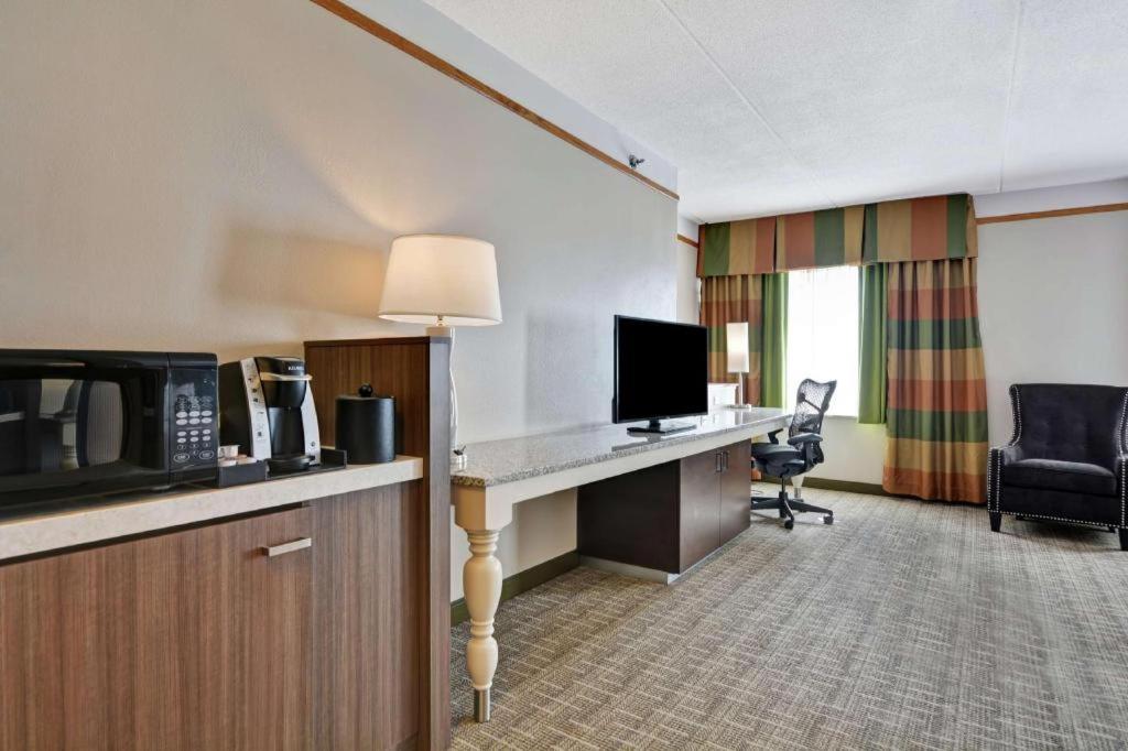 Hilton Garden Inn Appleton/Kimberly Exterior photo
